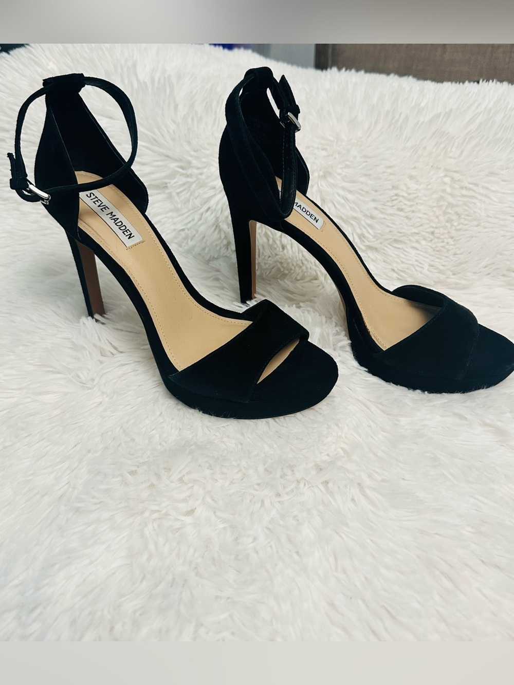 NWOT Steve Madden Black Suede Open-Toe Ankle Strap Heels